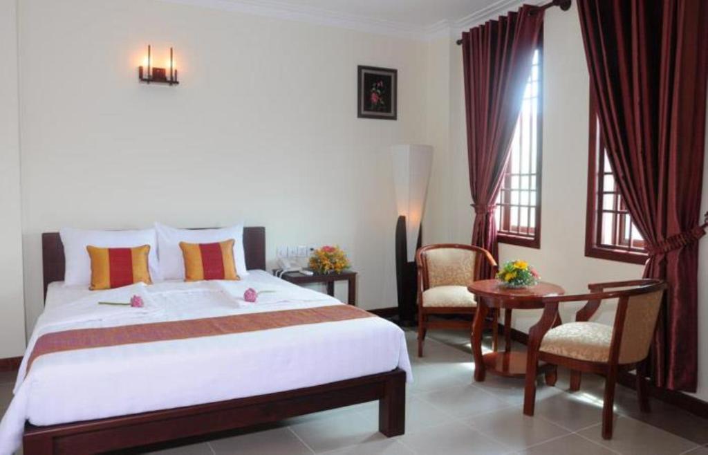 V N E Hotel Phnom Penh Bilik gambar