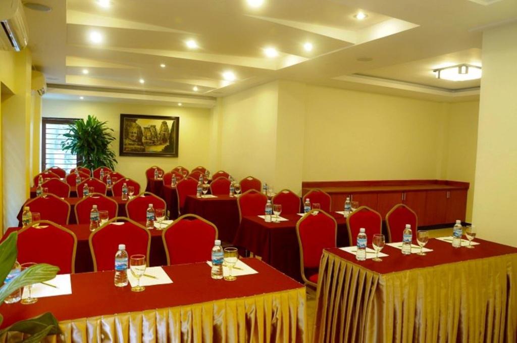 V N E Hotel Phnom Penh Luaran gambar
