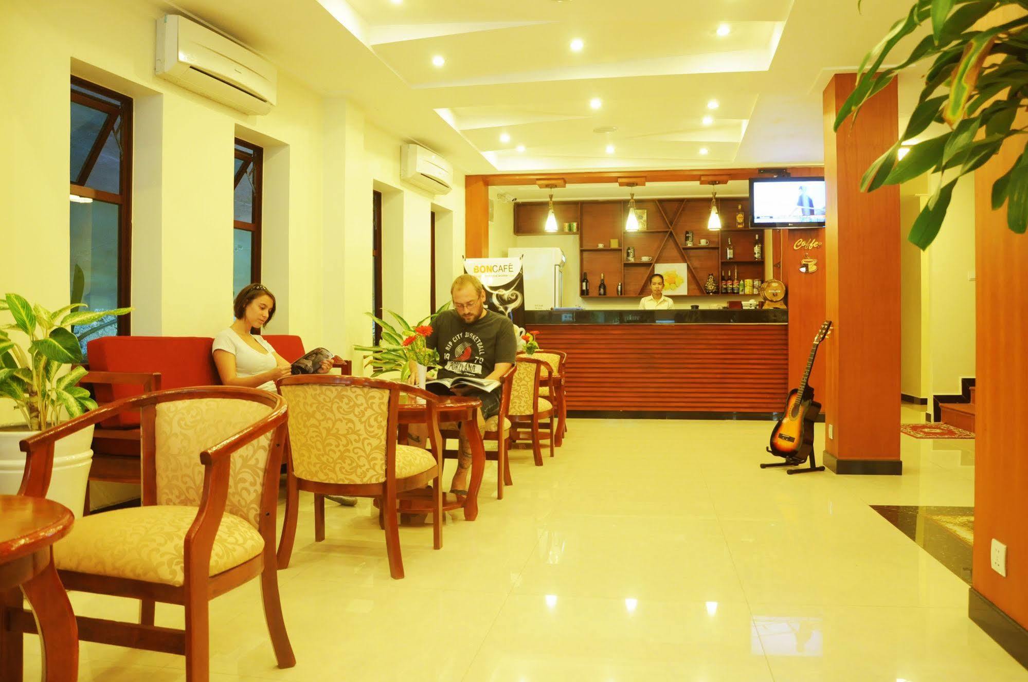 V N E Hotel Phnom Penh Luaran gambar