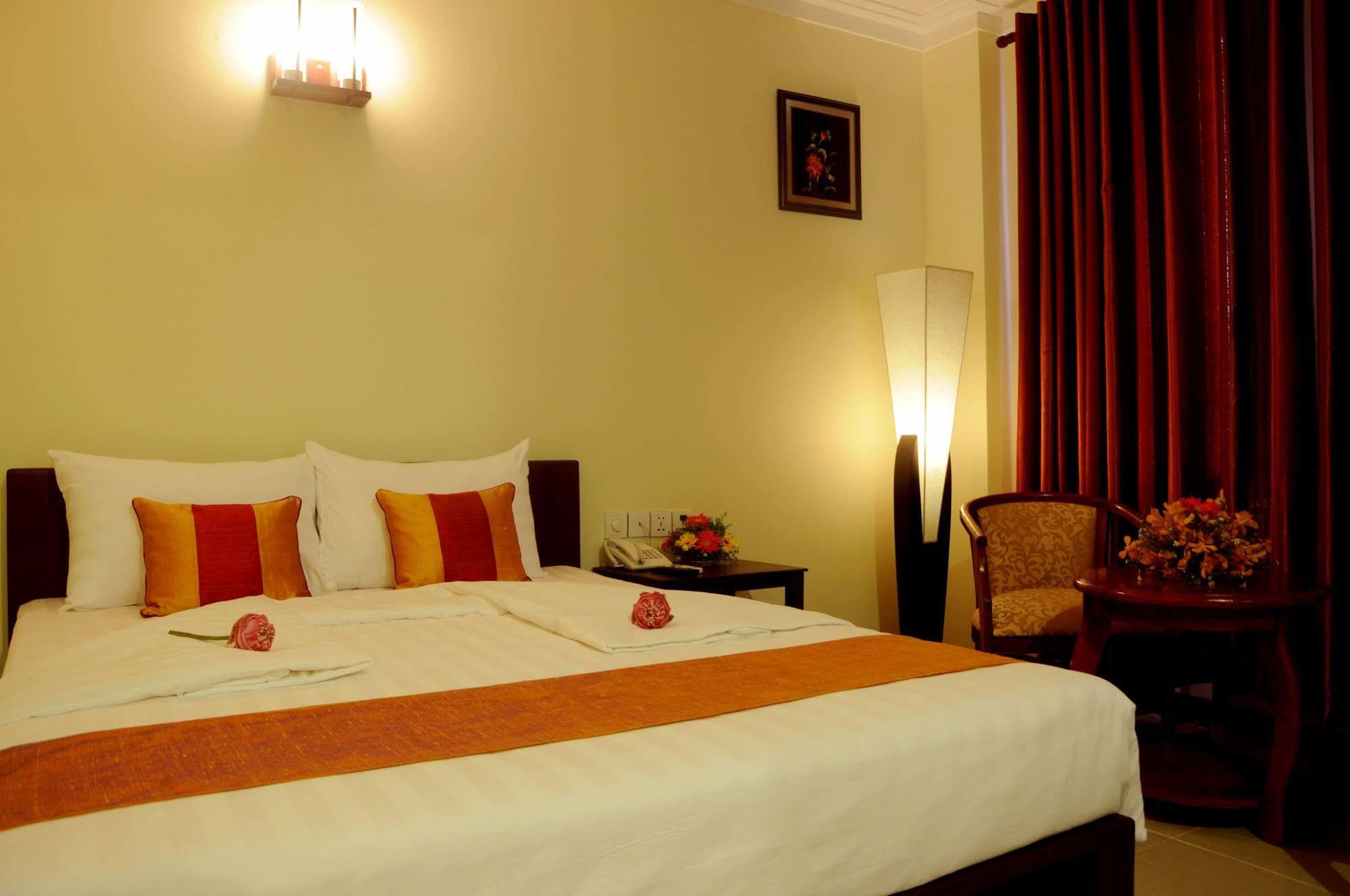V N E Hotel Phnom Penh Luaran gambar