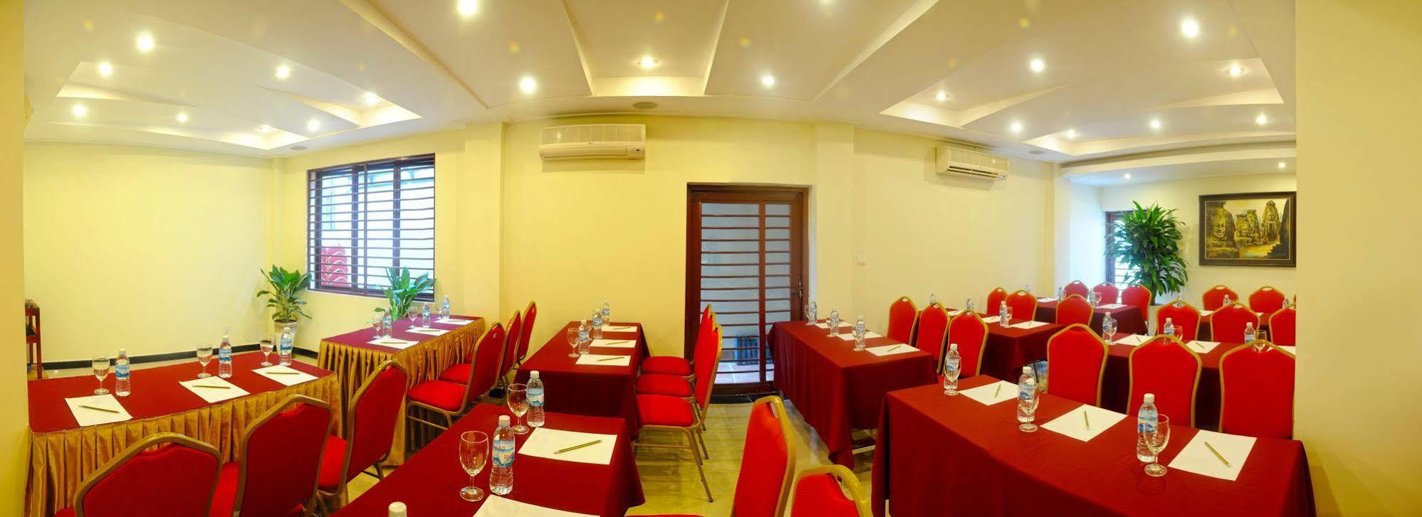 V N E Hotel Phnom Penh Luaran gambar
