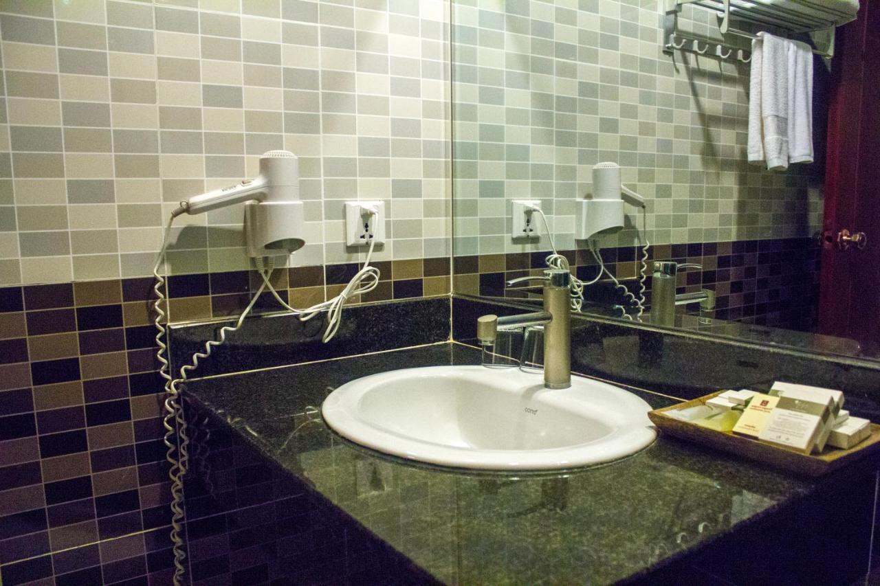 V N E Hotel Phnom Penh Luaran gambar