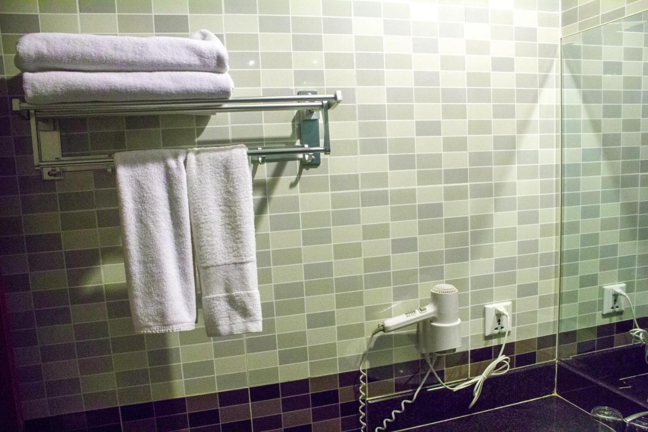 V N E Hotel Phnom Penh Luaran gambar